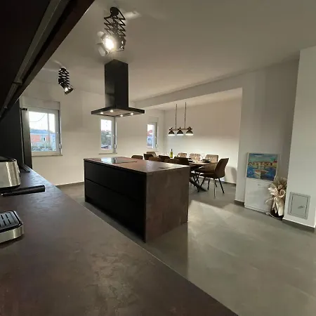 Luxury Penthouse Vibius Lägenhet Bibinje